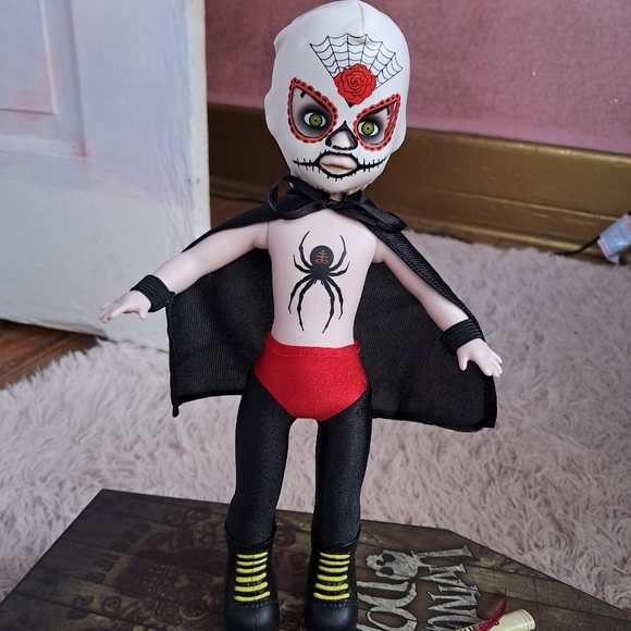 El Luchador- vintage Living Dead Doll w box and death cert! Masked wrestler! - Picture 6 of 12
